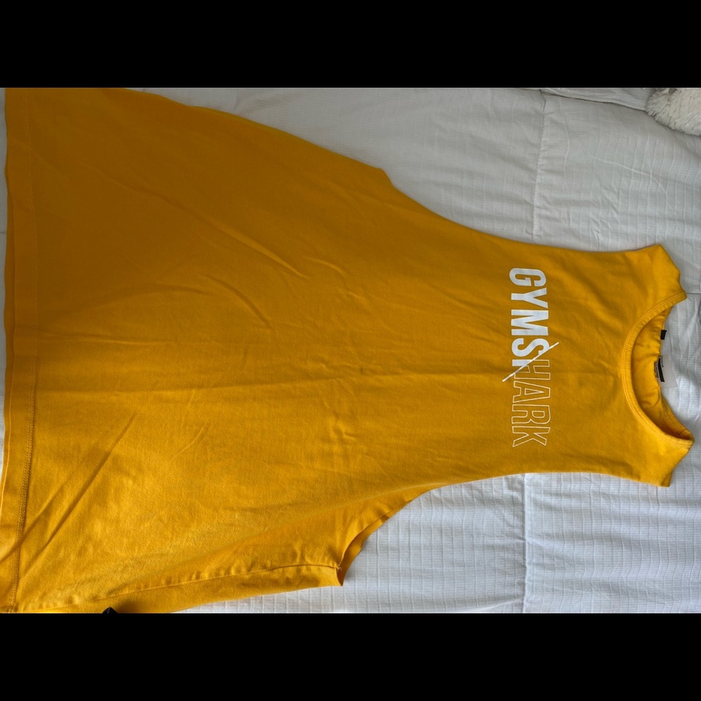 Gymshark cut off